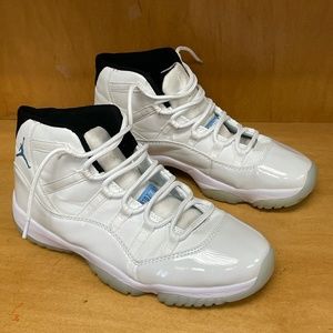 Jordan 11s